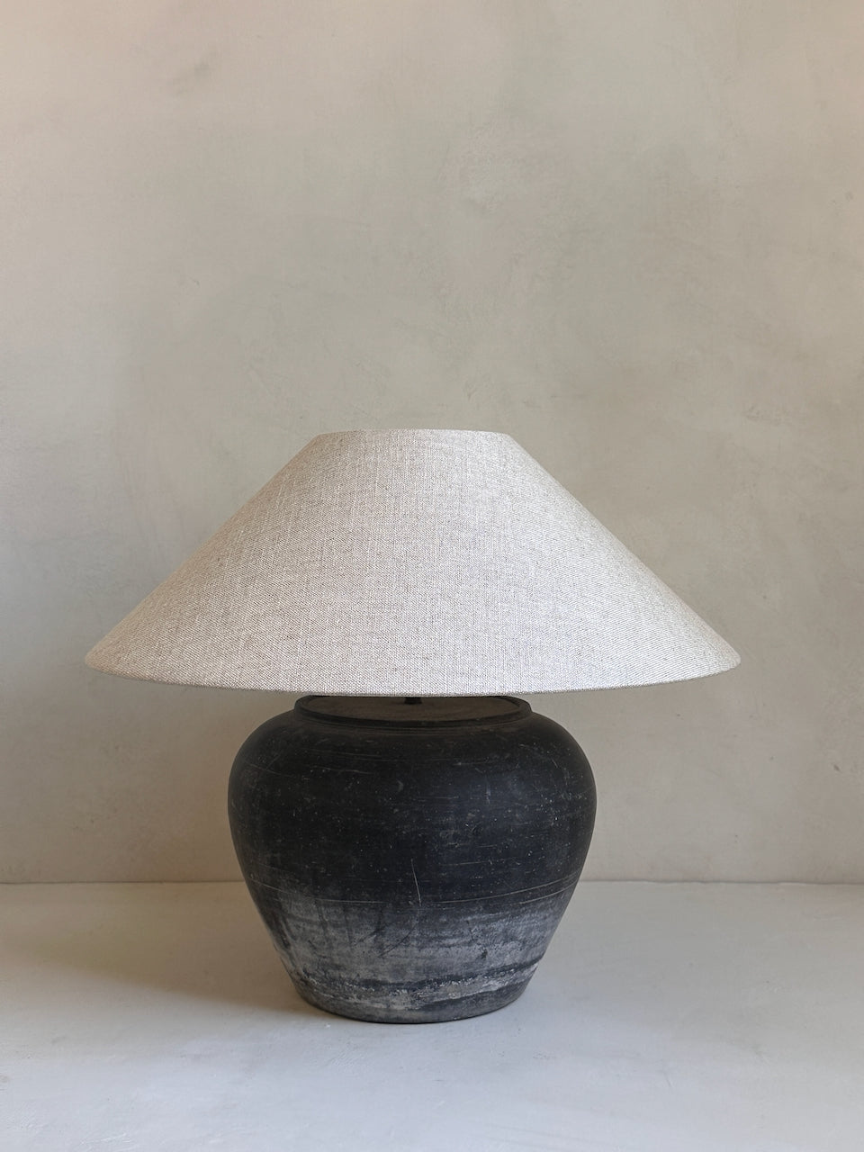 The Corner - Antique Lamp N° 298 - Lighting
