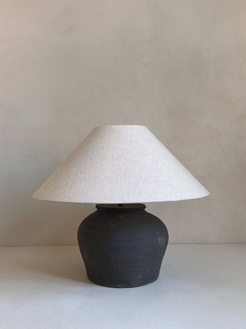 The Corner - Antique Lamp N° 299 - Lighting
