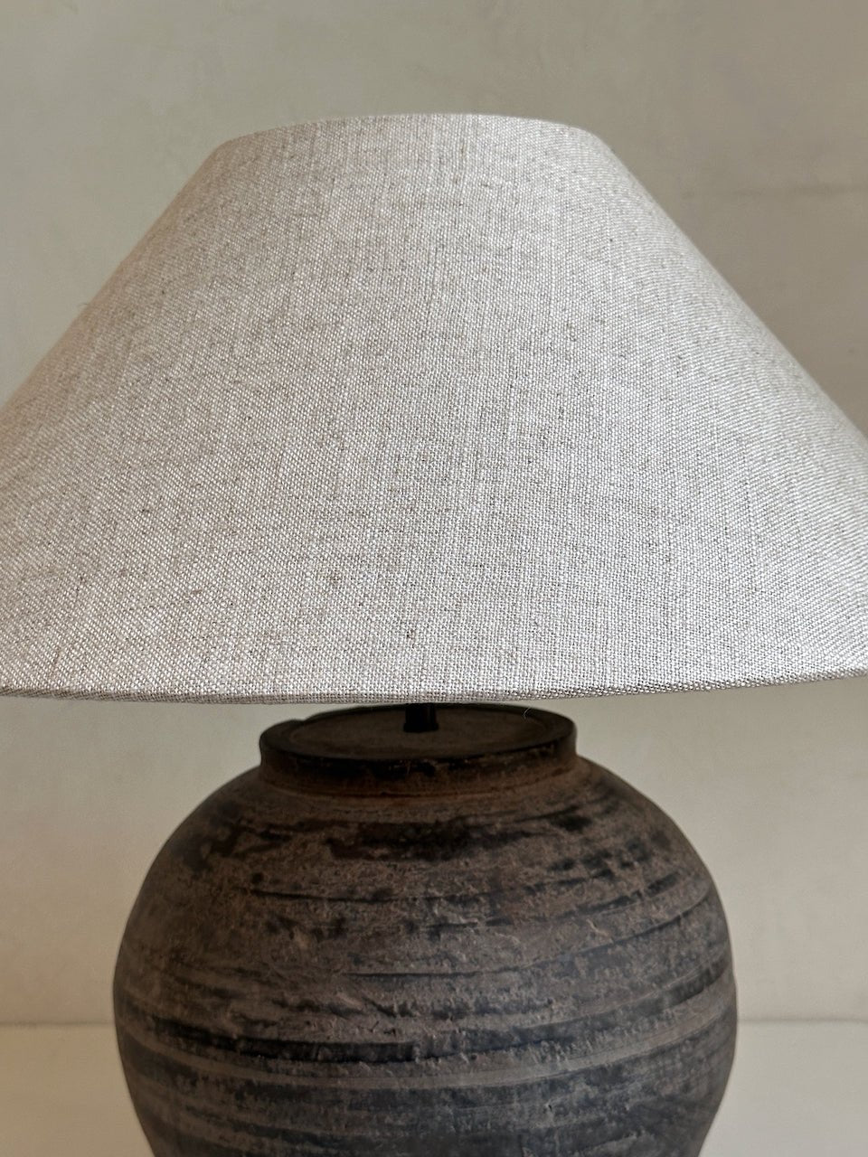 The Corner - Antique Lamp N° 303 - Lighting