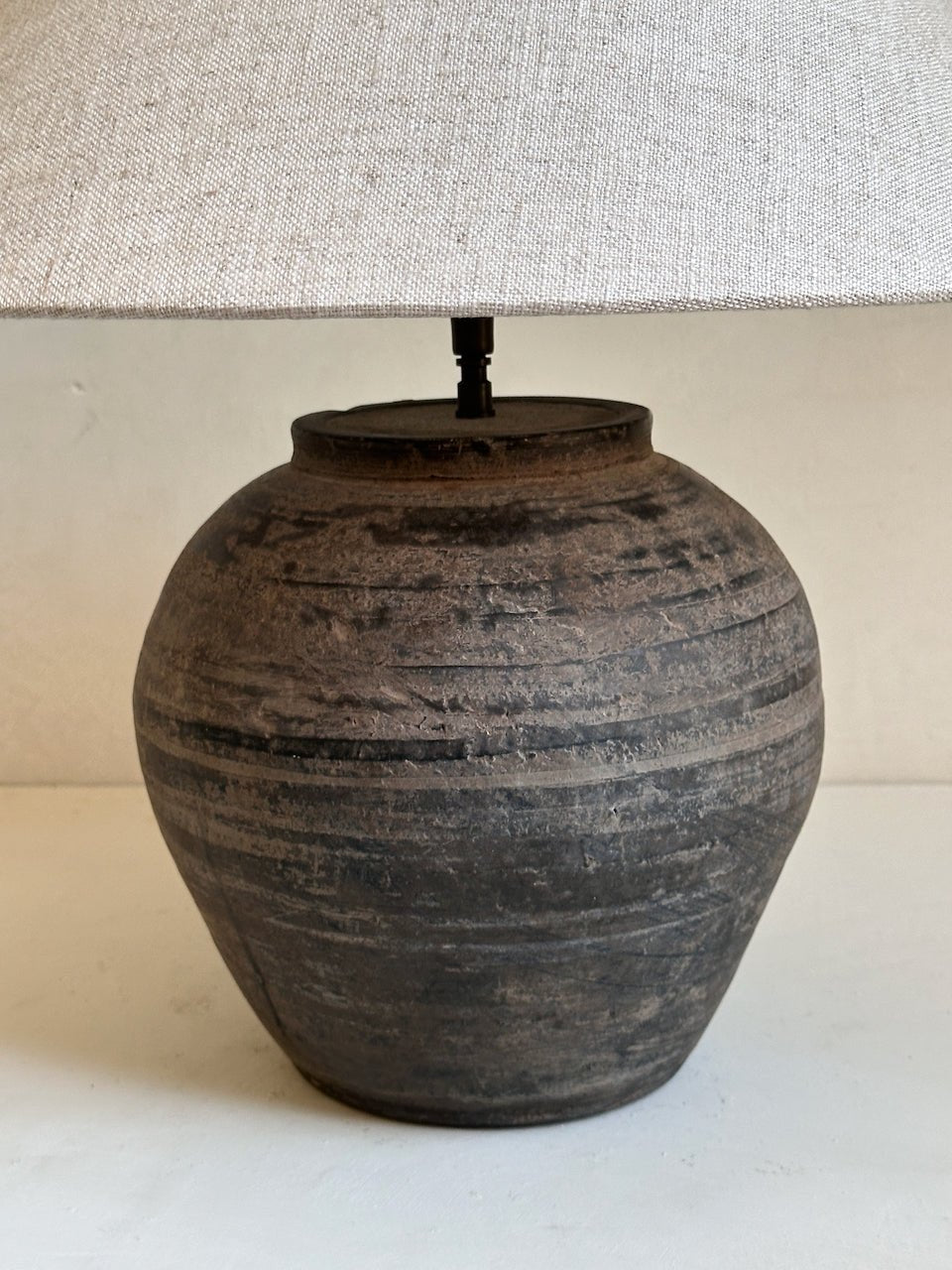 The Corner - Antique Lamp N° 303 - Lighting