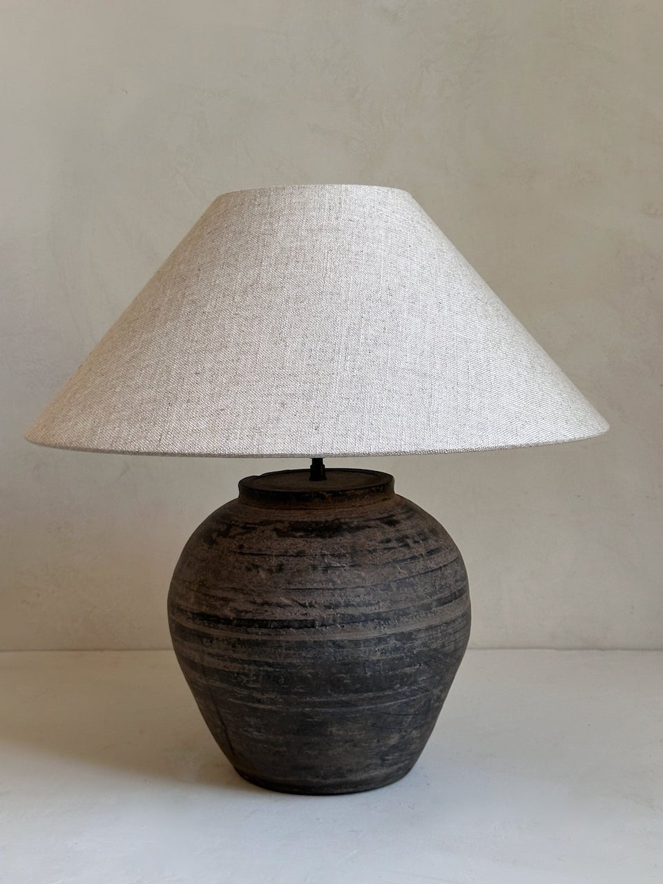 The Corner - Antique Lamp N° 303 - Lighting