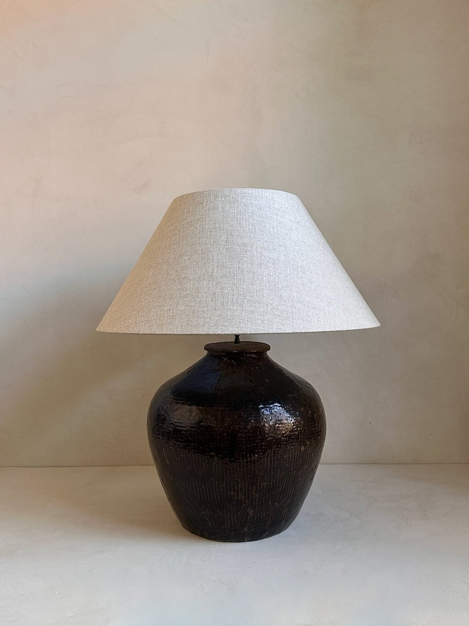 The Corner - Antique Lamp N° 304 - Lighting