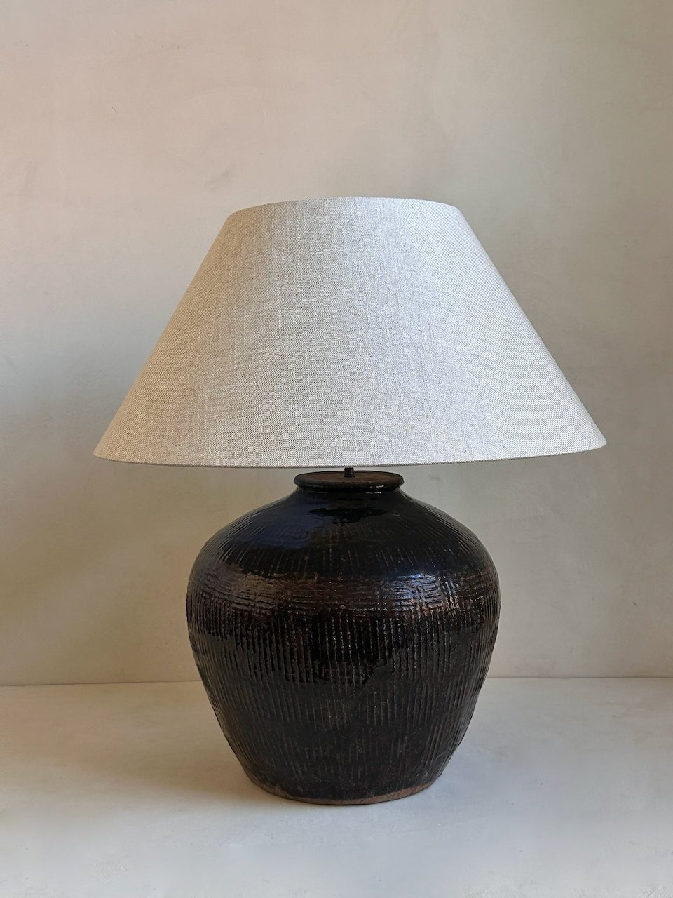 The Corner - Antique Lamp N° 305 - Lighting
