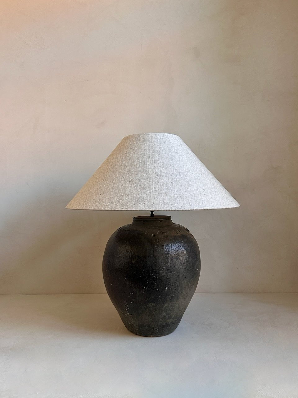 The Corner - Antique Lamp N° 307 - Lighting