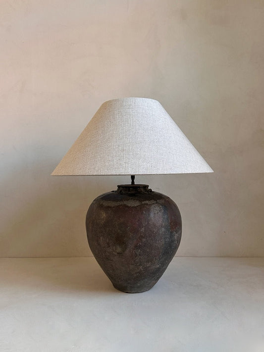 The Corner - Antique Lamp N° 309 - Lighting