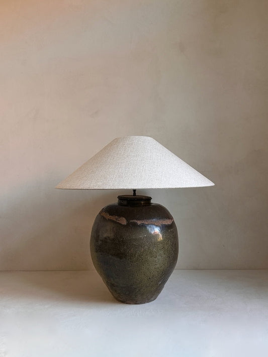 The Corner - Antique Lamp N° 310 - Lighting
