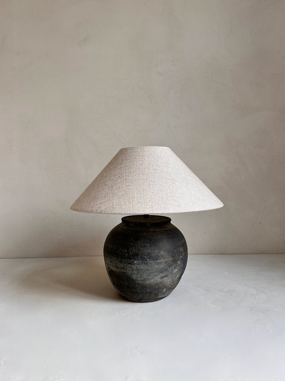 The Corner - Antique Lamp N° 312 - Lighting