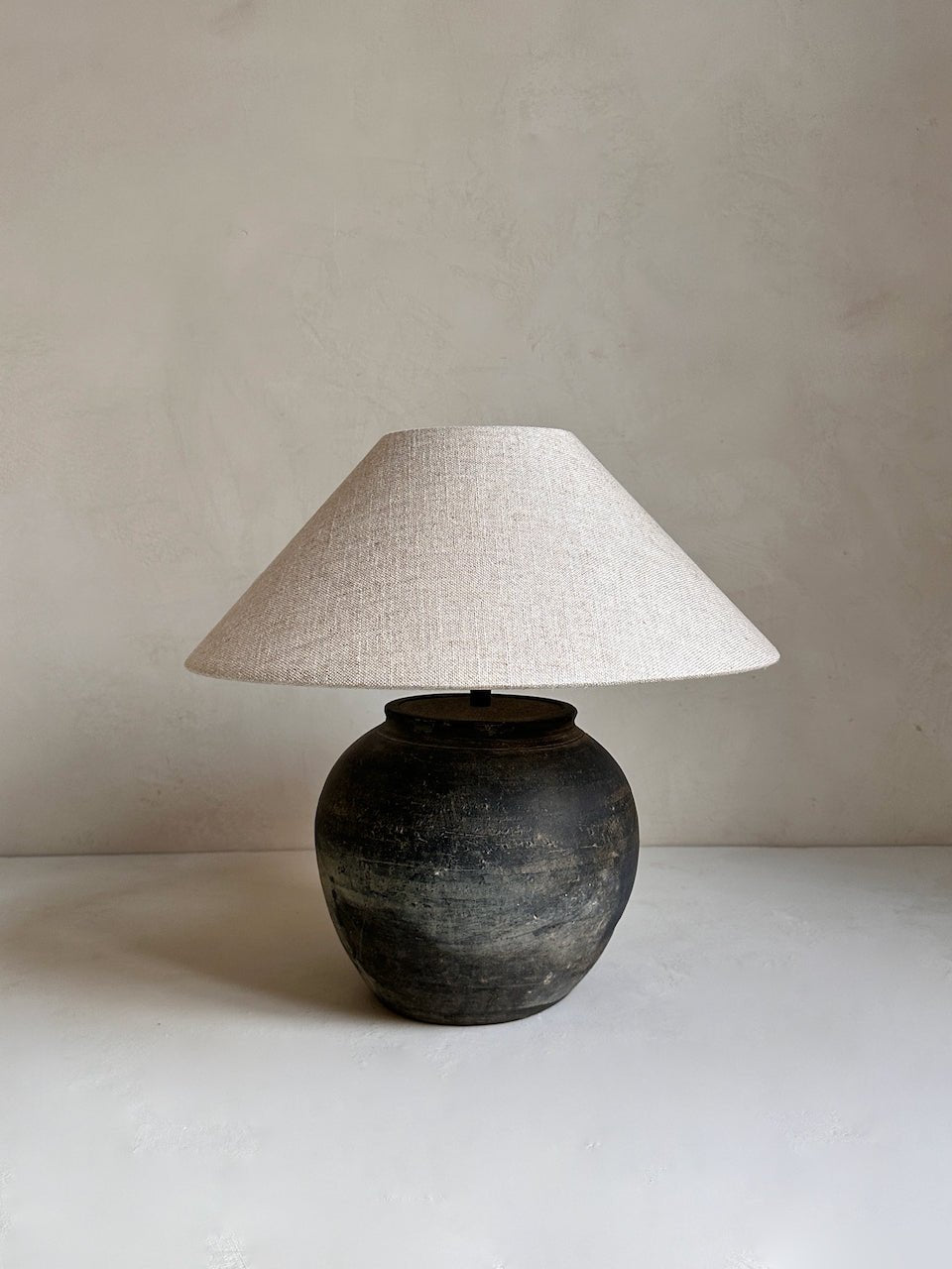 The Corner - Antique Lamp N° 312 - Lighting