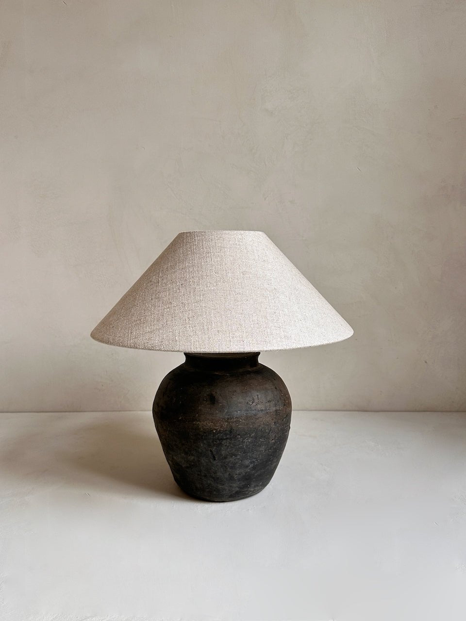 The Corner - Antique Lamp N° 314 - Lighting