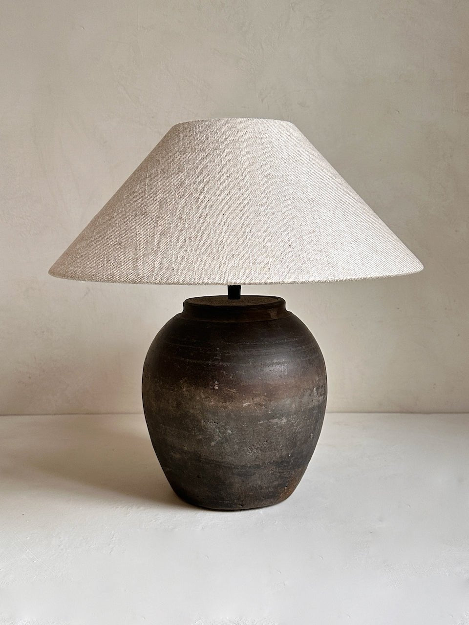 The Corner - Antique Lamp N° 315 - Lighting