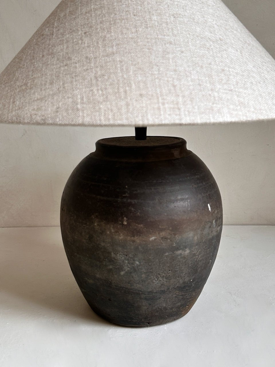 The Corner - Antique Lamp N° 315 - Lighting