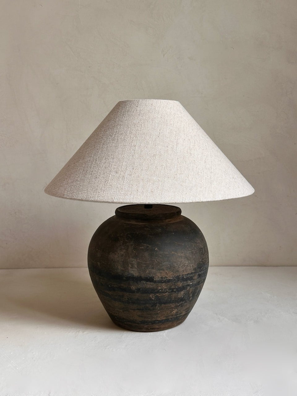 The Corner - Antique Lamp N° 316 - Lighting