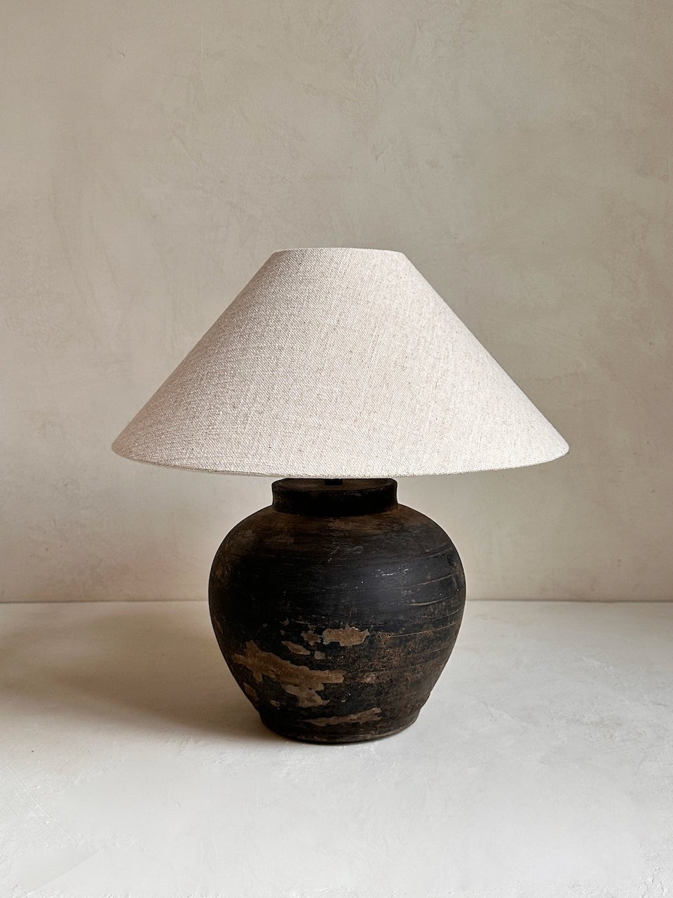 The Corner - Antique Lamp N° 317 - Lighting