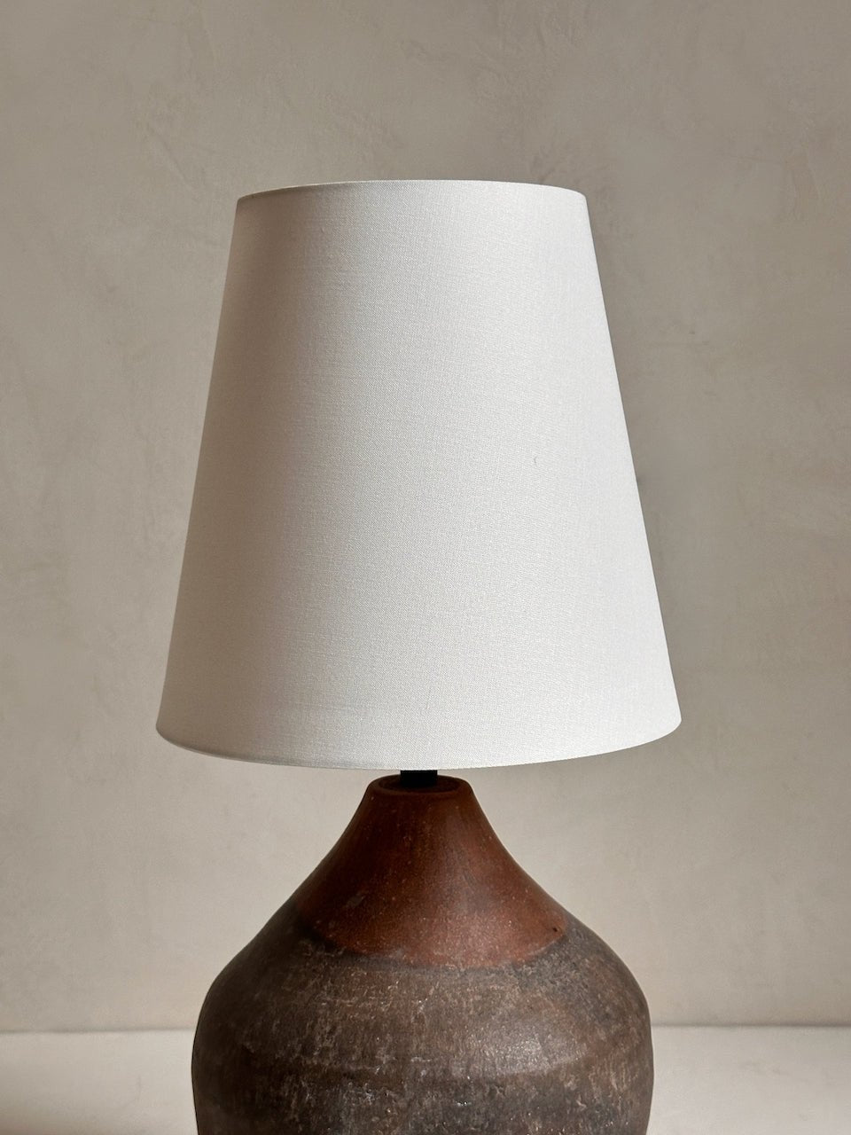The Corner - Antique Lamp N° 318 - Lighting