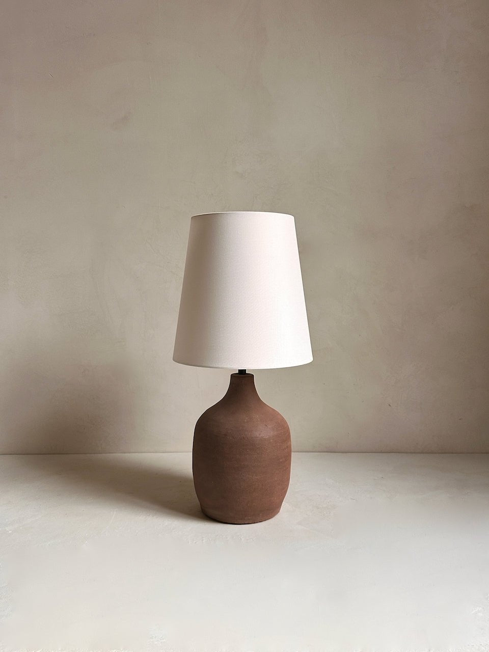 The Corner - Antique Lamp N° 320 - Lighting