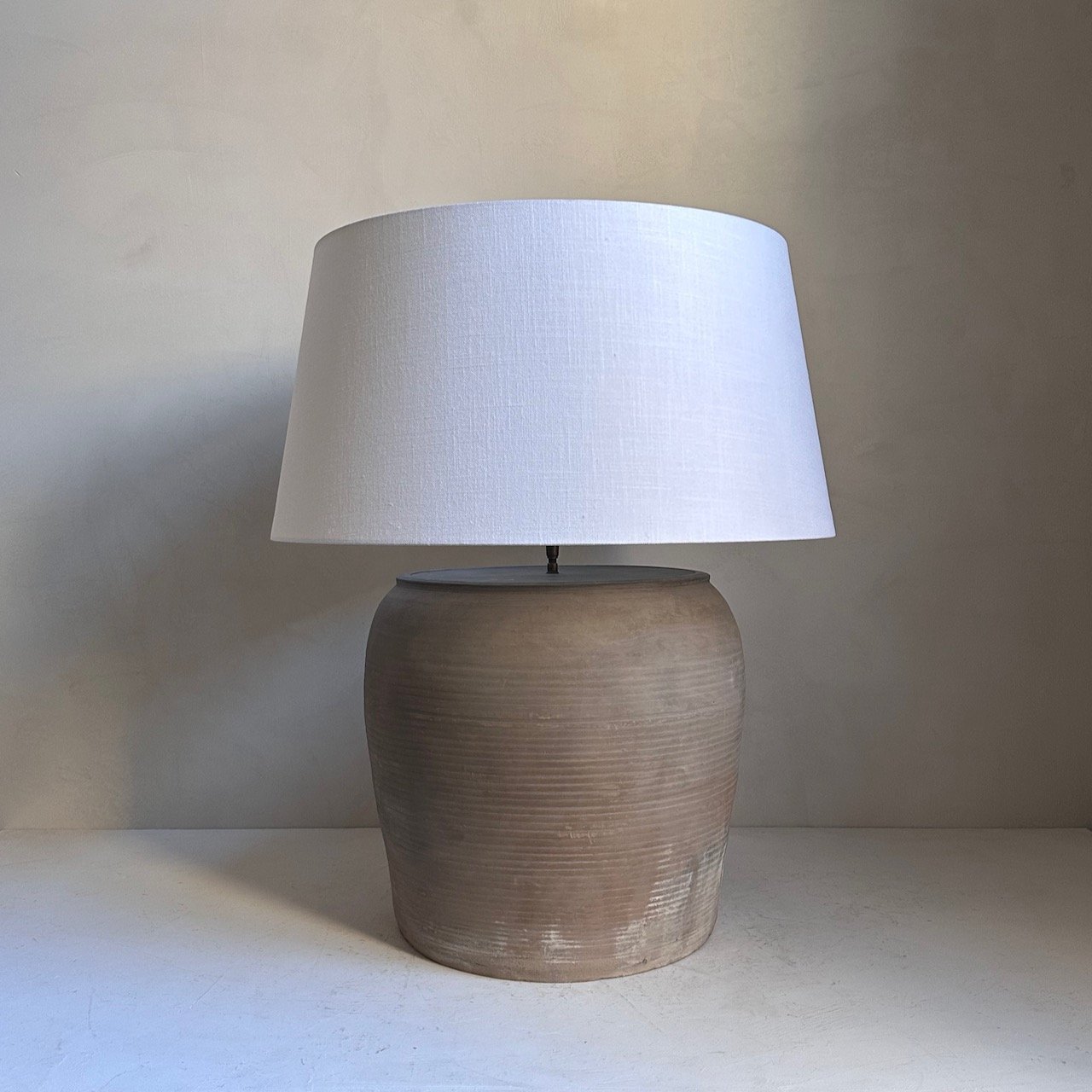 The Corner - Antique Lamp N° 121 - Lighting