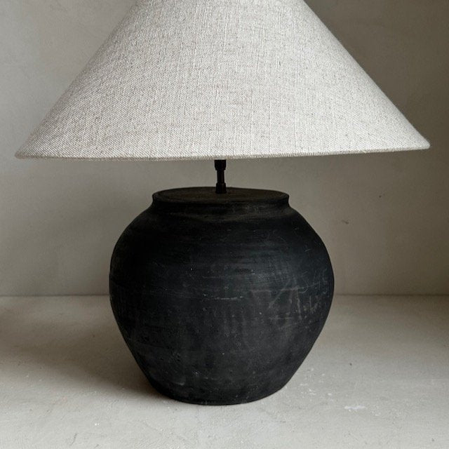 The Corner - Antique Lamp N° 151 - Lighting