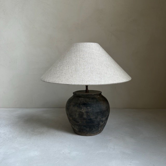 The Corner - Antique Lamp N° 168 - Lighting