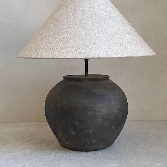 The Corner - Antique Lamp N° 170 - Lighting