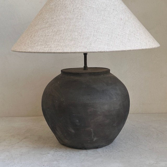 The Corner - Antique Lamp N° 170 - Lighting