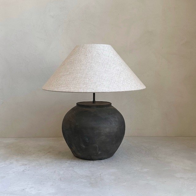 The Corner - Antique Lamp N° 170 - Lighting