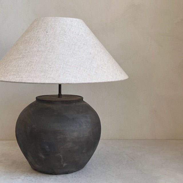 The Corner - Antique Lamp N° 170 - Lighting
