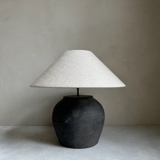 The Corner - Antique Lamp N° 174 - Lighting