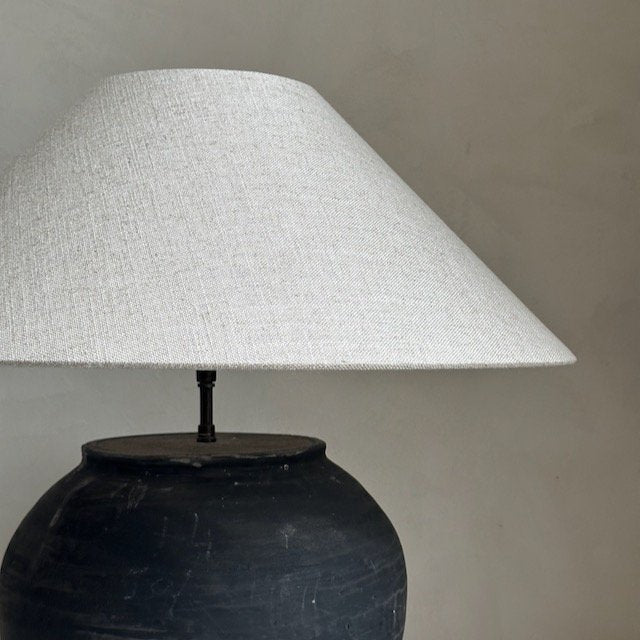 The Corner - Antique Lamp N° 175 - Lighting