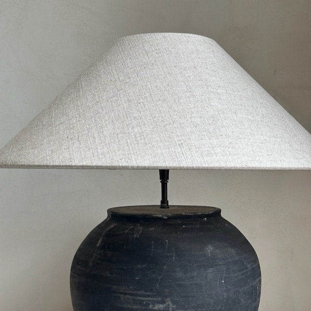 The Corner - Antique Lamp N° 175 - Lighting
