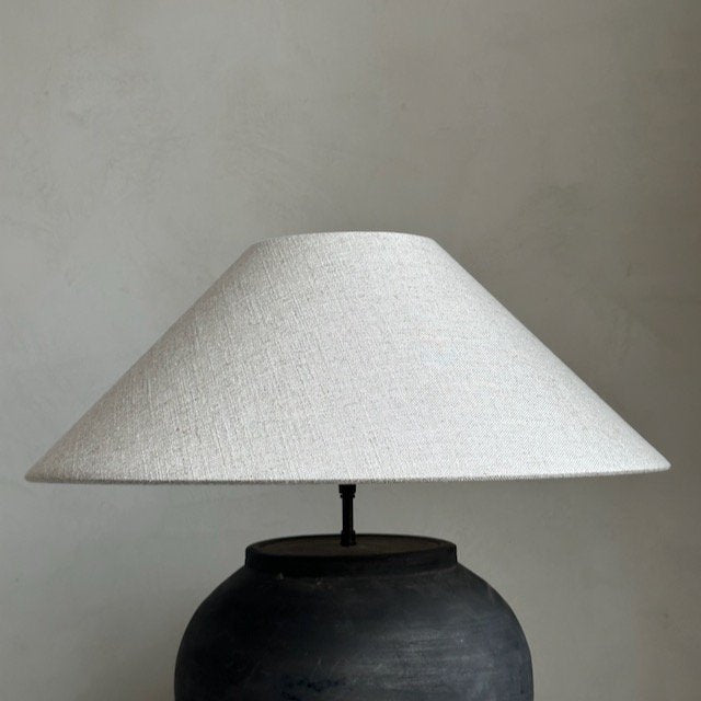 The Corner - Antique Lamp N° 177 - Lighting