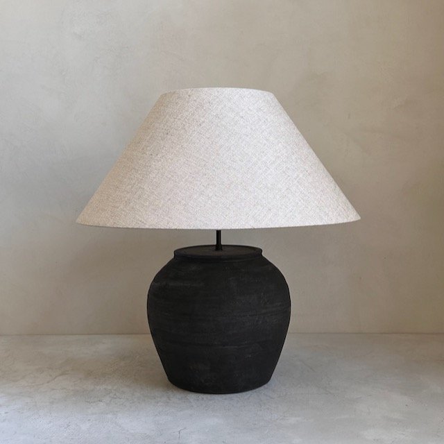 The Corner - Antique Lamp N° 186 - Lighting