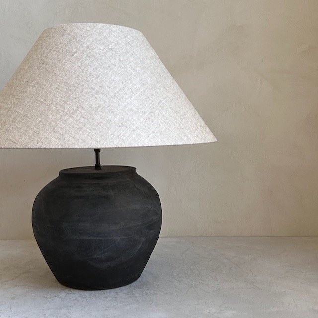 The Corner - Antique Lamp N° 188 - Lighting