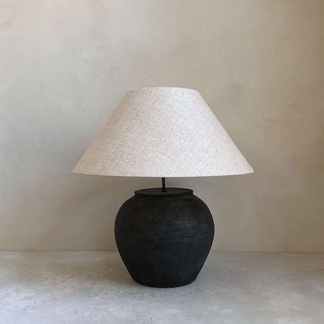 The Corner - Antique Lamp N° 190 - Lighting