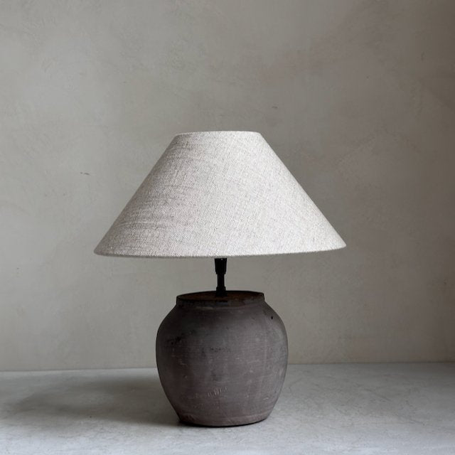 The Corner - Antique Lamp N° 198 - Lighting