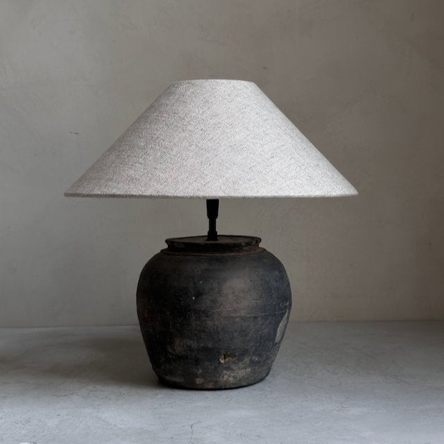 The Corner - Antique Lamp N° 201 - Lighting