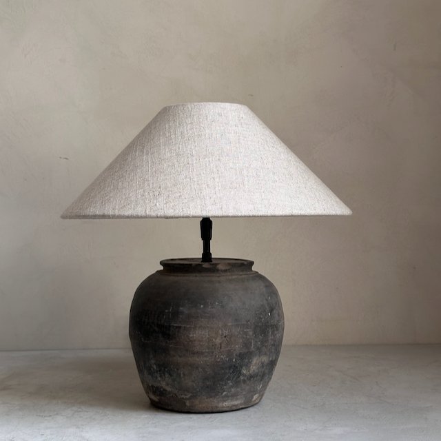 The Corner - Antique Lamp N° 201 - Lighting