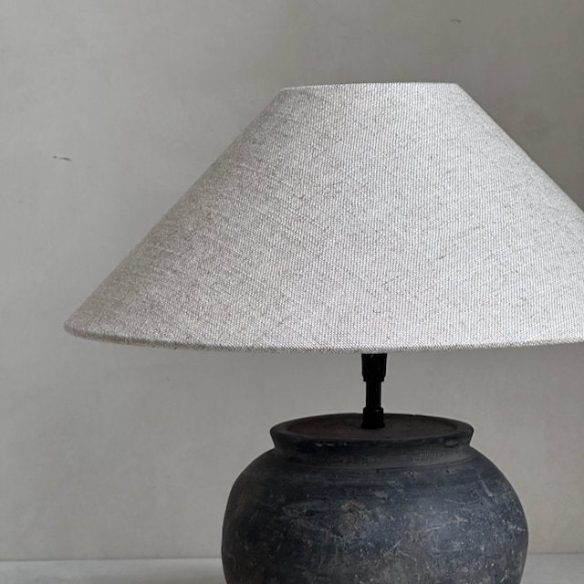 The Corner - Antique Lamp N° 202 - Lighting