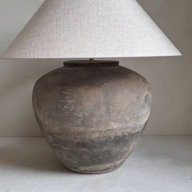 The Corner - Antique Lamp N° 212 - Lighting