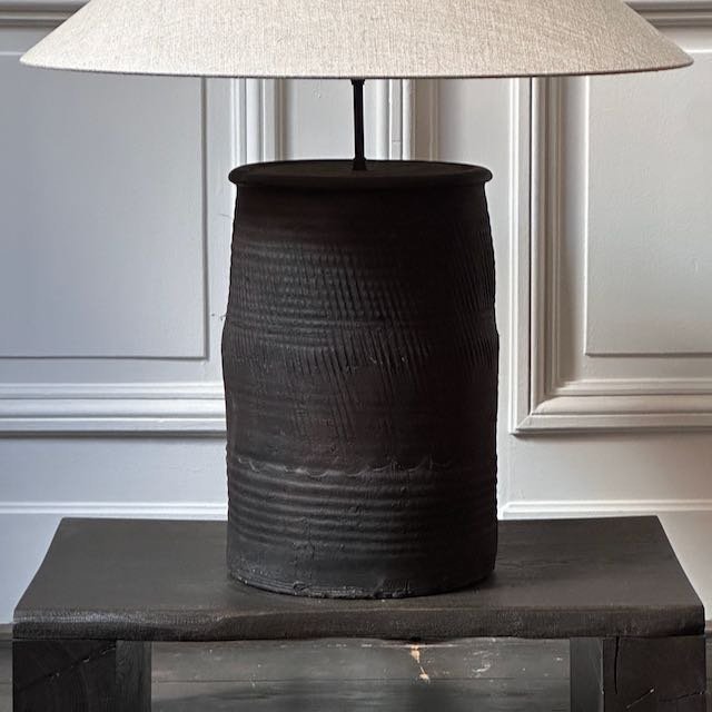 The Corner - Antique Lamp N° 220 - Lighting
