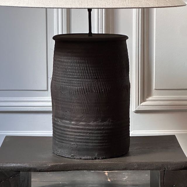 The Corner - Antique Lamp N° 220 - Lighting