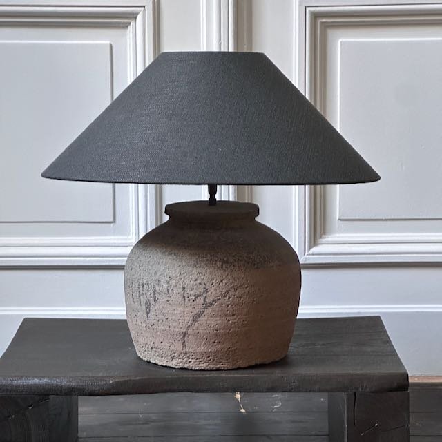 The Corner - Antique Lamp N° 222 - Lighting