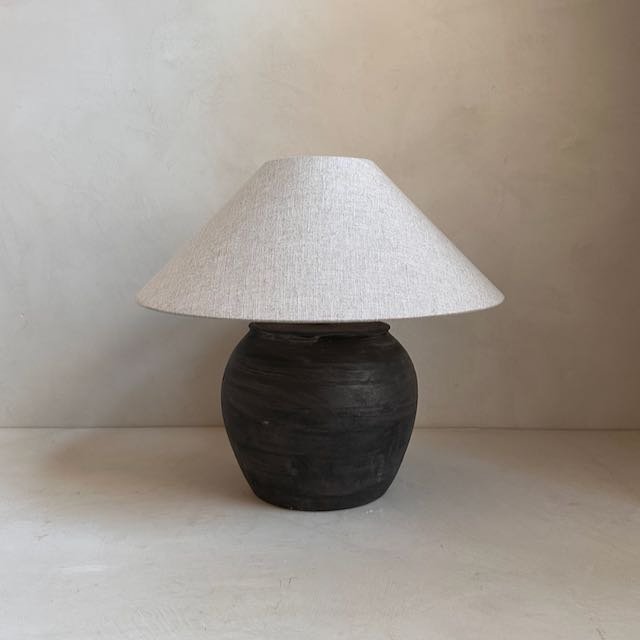 The Corner - Antique Lamp N° 227 - Lighting