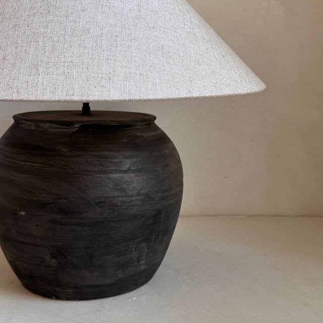 The Corner - Antique Lamp N° 227 - Lighting