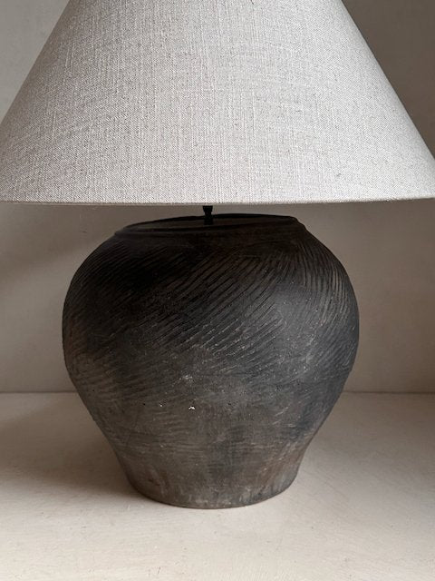 The Corner - Antique Lamp N° 247 - Lighting