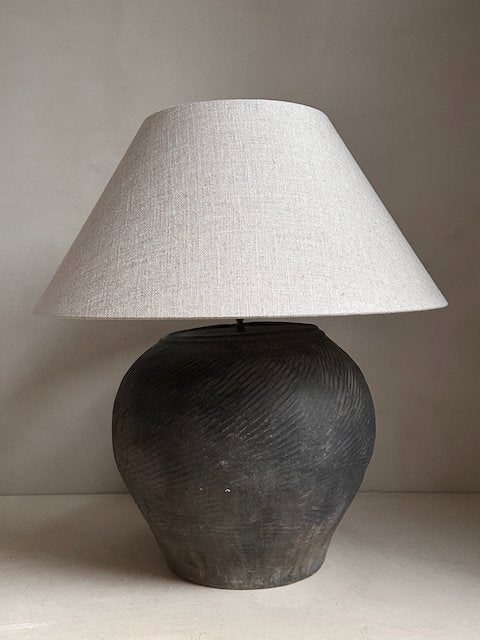 The Corner - Antique Lamp N° 247 - Lighting