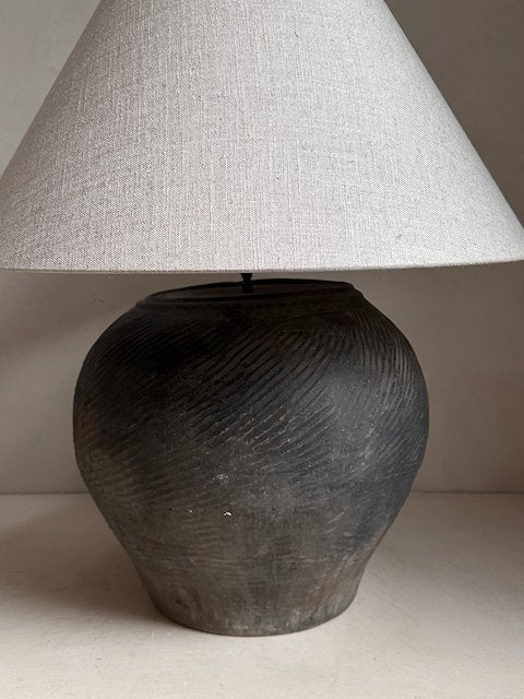 The Corner - Antique Lamp N° 247 - Lighting