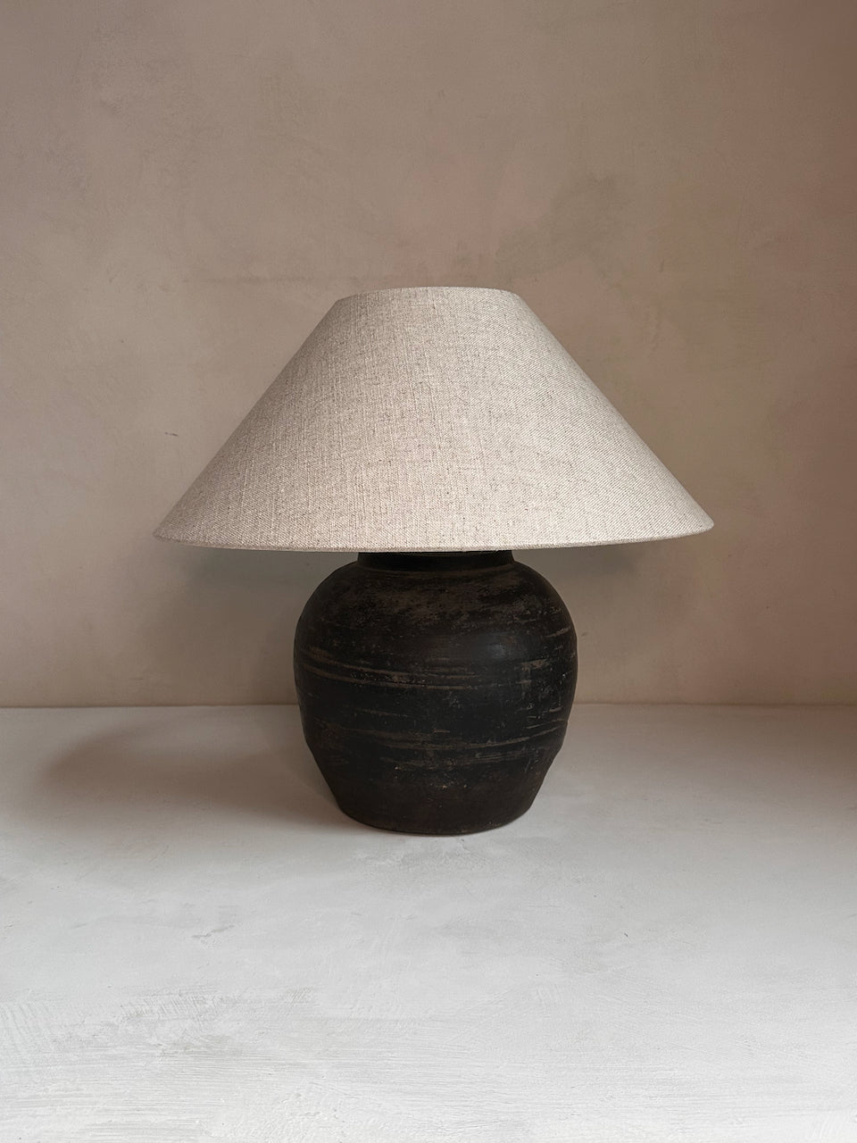 The Corner - Antique Lamp N° 255 - Lighting