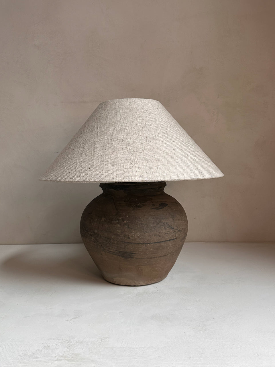 The Corner - Antique Lamp N° 258 - Lighting