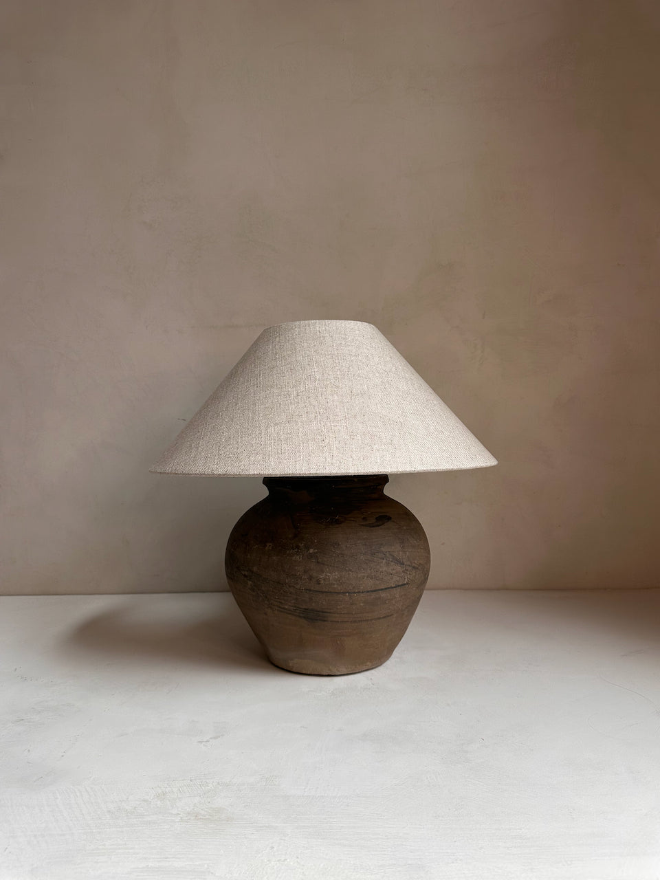 The Corner - Antique Lamp N° 258 - Lighting