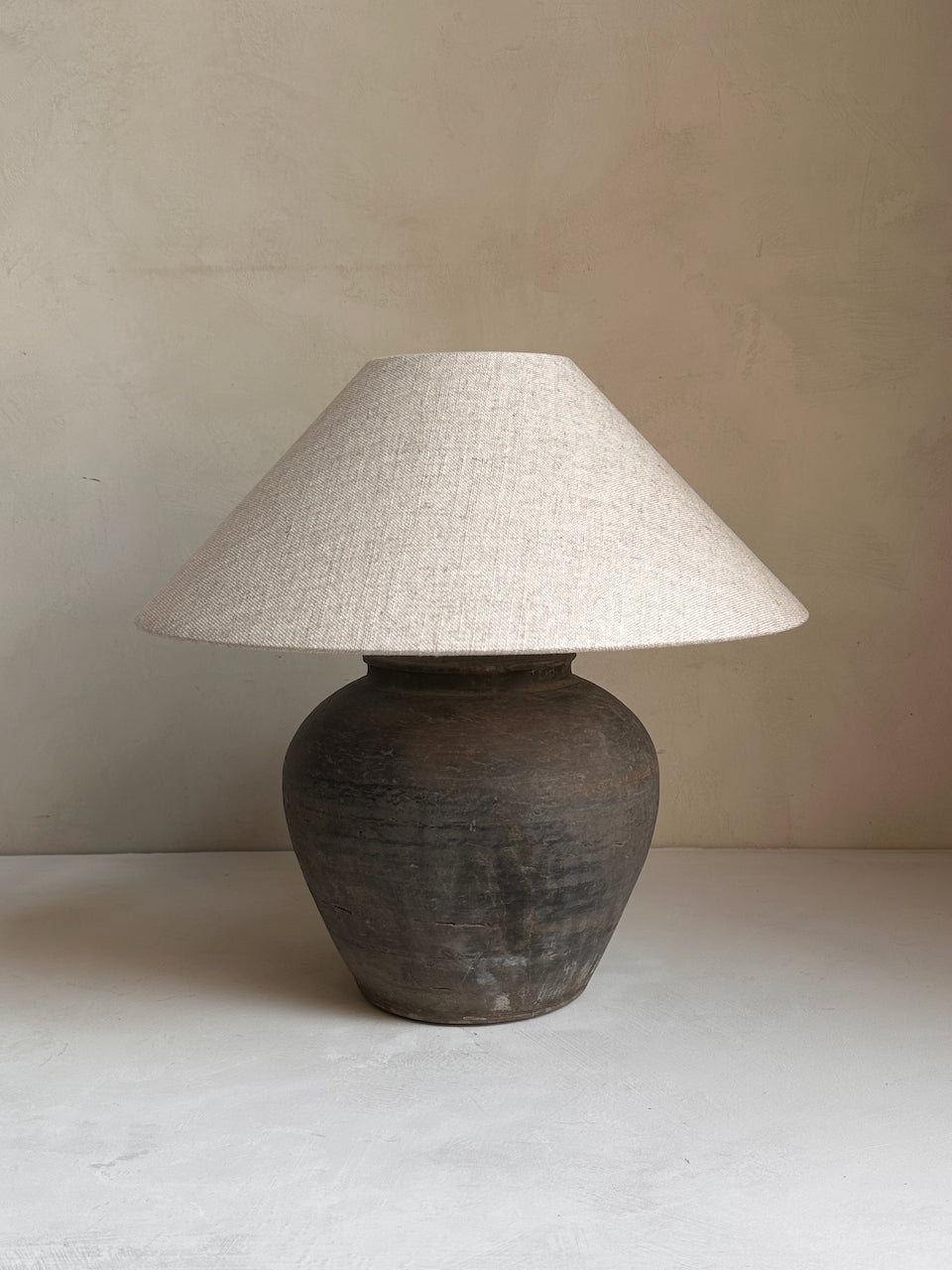 The Corner - Antique Lamp N° 261 - Lighting